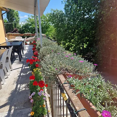 Tre Di Cuori Frühstückspension 3*